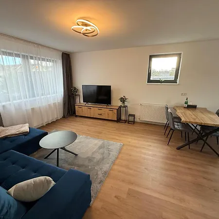 Modernes Mit Parkplatz Und 24h Check-in * Braunschweig